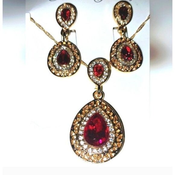 Stunning Double Water Drop Shape Jewelry Set - Picture 3 of 3